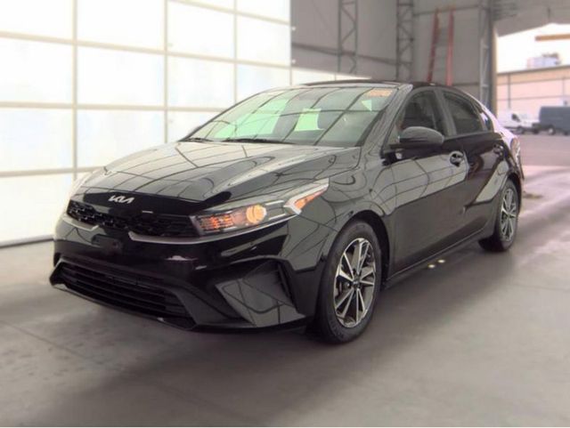2023 Kia Forte LXS IVT - 23063404 - 1