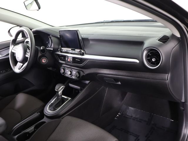 2023 Kia Forte LXS IVT - 23063404 - 24
