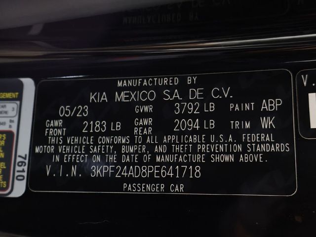 2023 Kia Forte LXS IVT - 23063404 - 43
