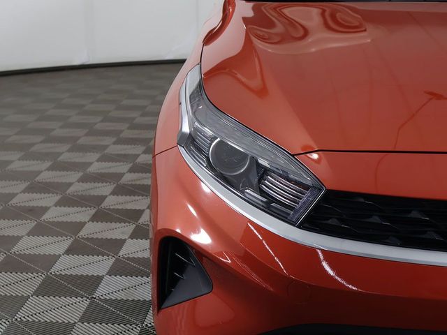 2023 Kia Forte LXS IVT - 23063622 - 12