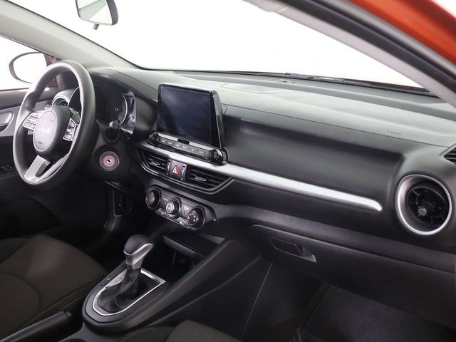 2023 Kia Forte LXS IVT - 23063622 - 24