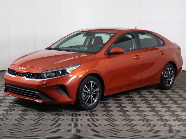 2023 Kia Forte LXS IVT - 23063622 - 5