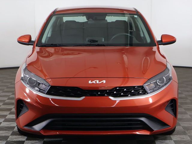 2023 Kia Forte LXS IVT - 23063622 - 8