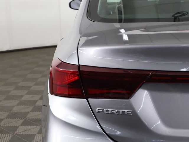 2023 Kia Forte LXS IVT - 23065841 - 12