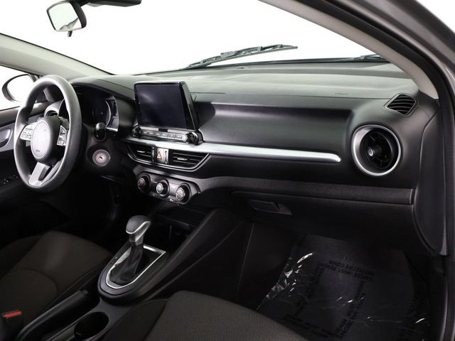 2023 Kia Forte LXS IVT - 23065841 - 24