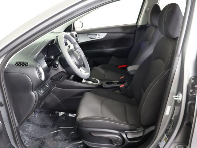 2023 Kia Forte LXS IVT - 23065841 - 25