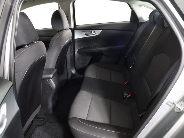 2023 Kia Forte LXS IVT - 23065841 - 29