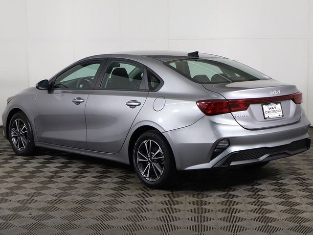 2023 Kia Forte LXS IVT - 23065841 - 6