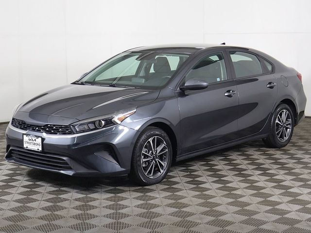 2023 Kia Forte LXS IVT - 23067648 - 5