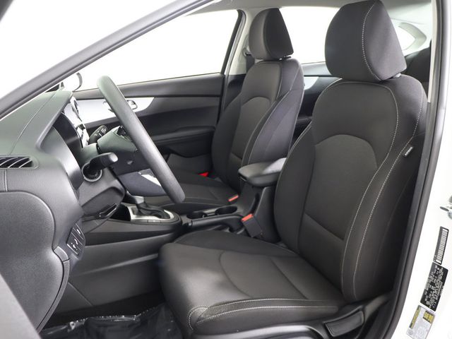2023 Kia Forte LXS IVT - 23085774 - 26