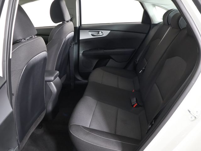 2023 Kia Forte LXS IVT - 23085774 - 30