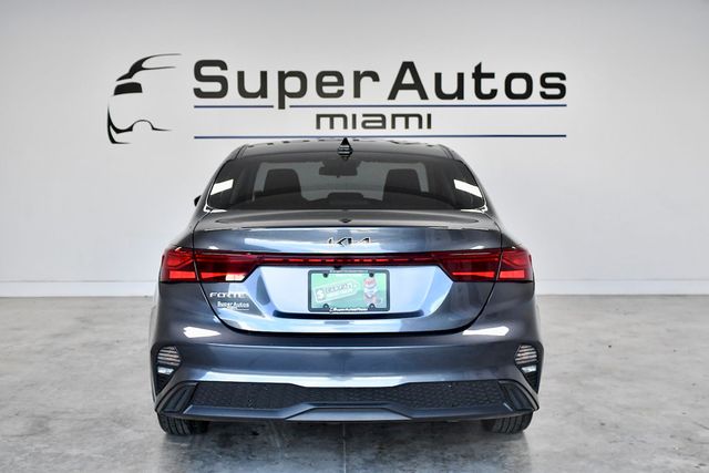 2023 Kia Forte LXS IVT - 22582451 - 4