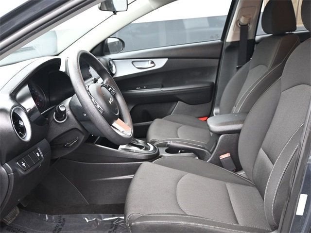 2023 Kia Forte LXS IVT - 22968095 - 11