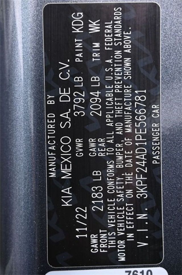 2023 Kia Forte LXS IVT - 22968095 - 8