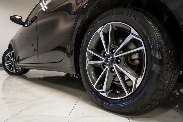 2023 Kia Forte LXS IVT - 22931838 - 34