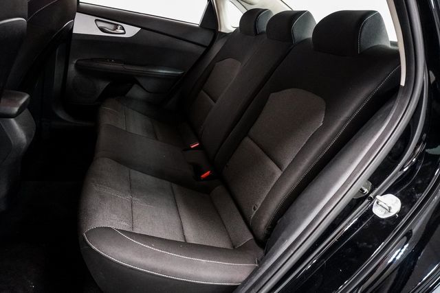 2023 Kia Forte LXS IVT - 22931838 - 8