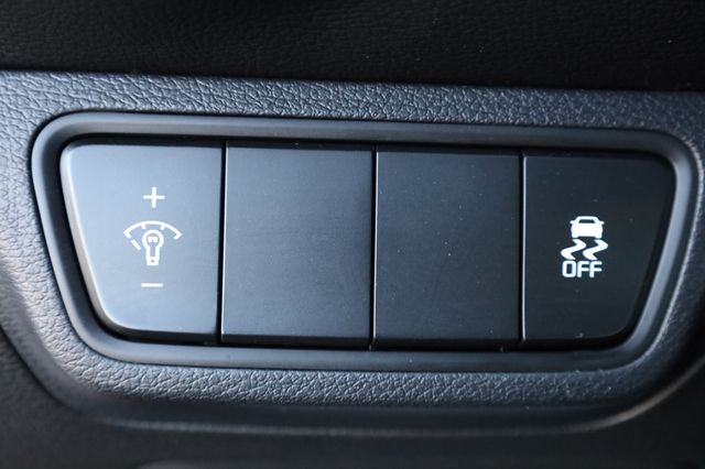 2023 Kia Forte LXS IVT - 22972609 - 31