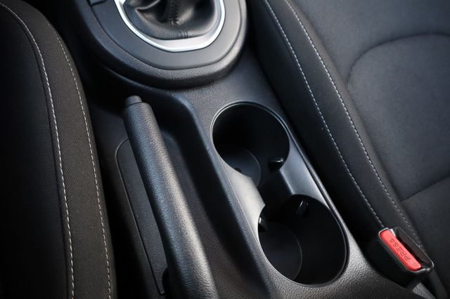 2023 Kia Forte LXS IVT - 22972609 - 41