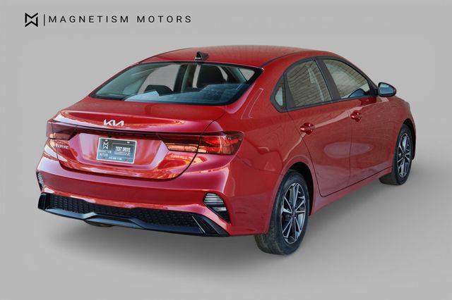 2023 Kia Forte LXS IVT - 22972609 - 6