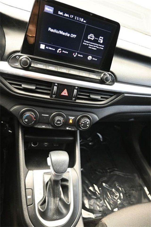 2023 Kia Forte LXS IVT - 22957971 - 20