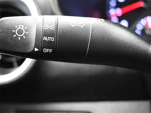 2023 Kia Forte LXS IVT - 22957971 - 24