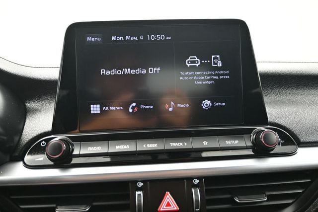 2023 Kia Forte LXS IVT - 23015238 - 17