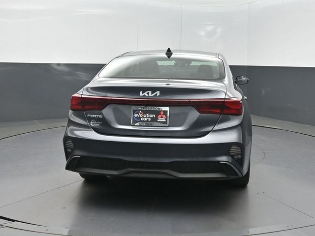 2023 Kia Forte LXS IVT - 23015238 - 26