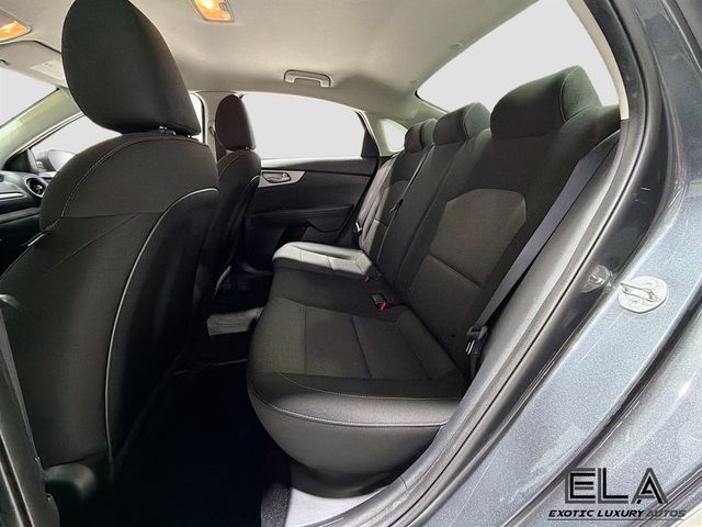 2023 Kia Forte LXS IVT - 23031628 - 24