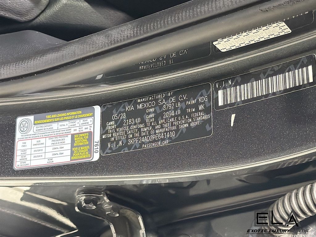 2023 Kia Forte LXS IVT - 23031628 - 31