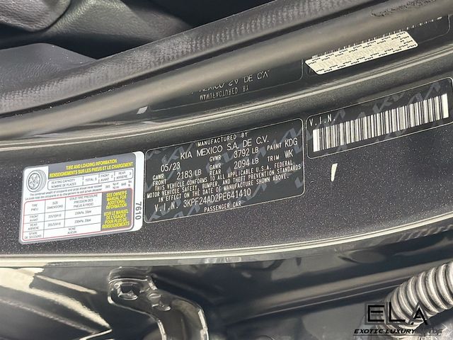 2023 Kia Forte LXS IVT - 23031628 - 31
