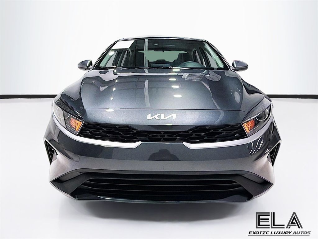 2023 Kia Forte LXS IVT - 23031628 - 47