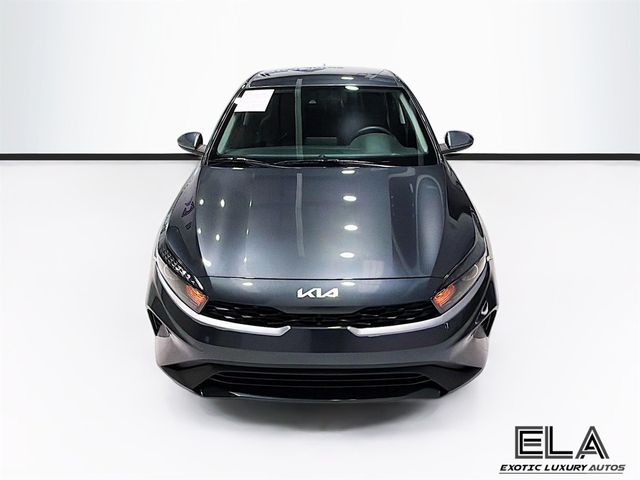 2023 Kia Forte LXS IVT - 23031628 - 48