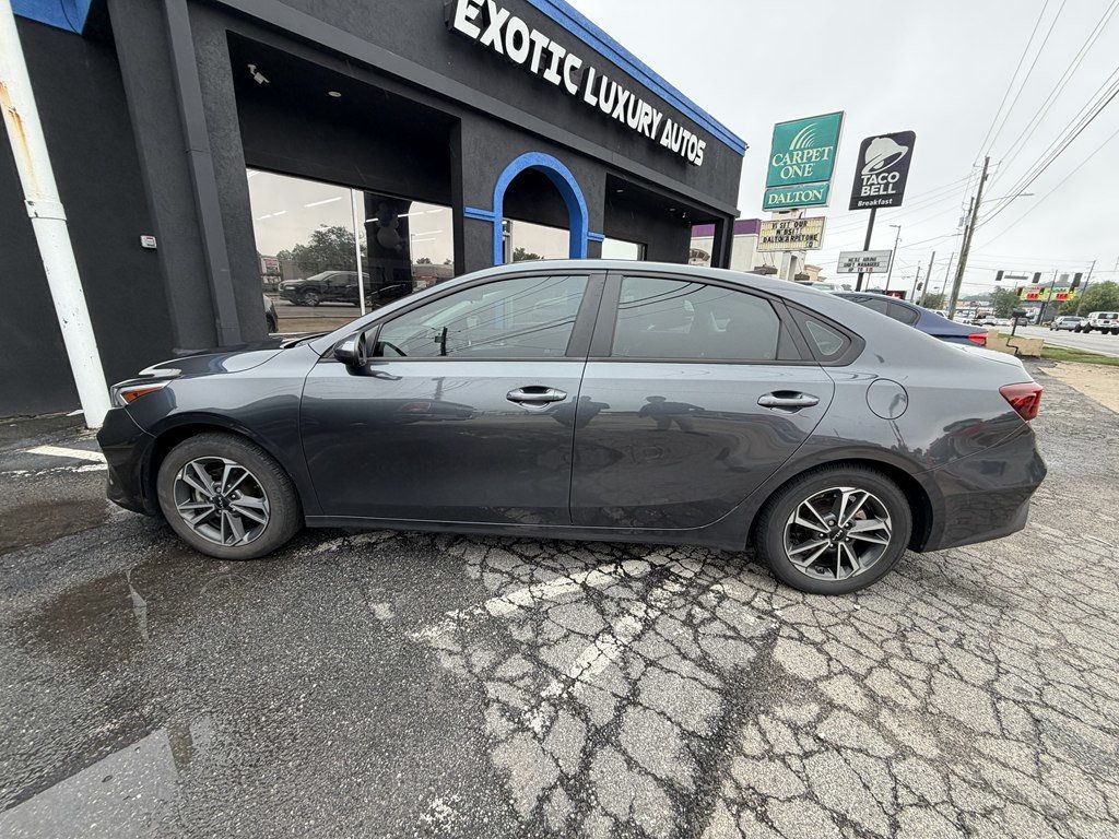 2023 Kia Forte LXS IVT - 23031628 - 7