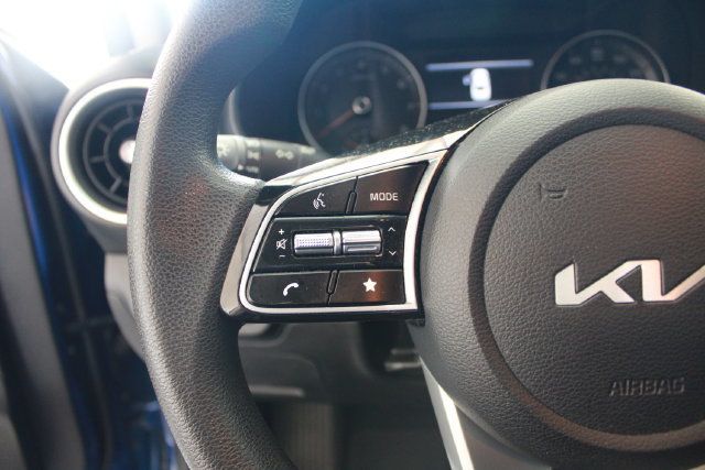 2023 Kia Forte LXS IVT - 23071643 - 12