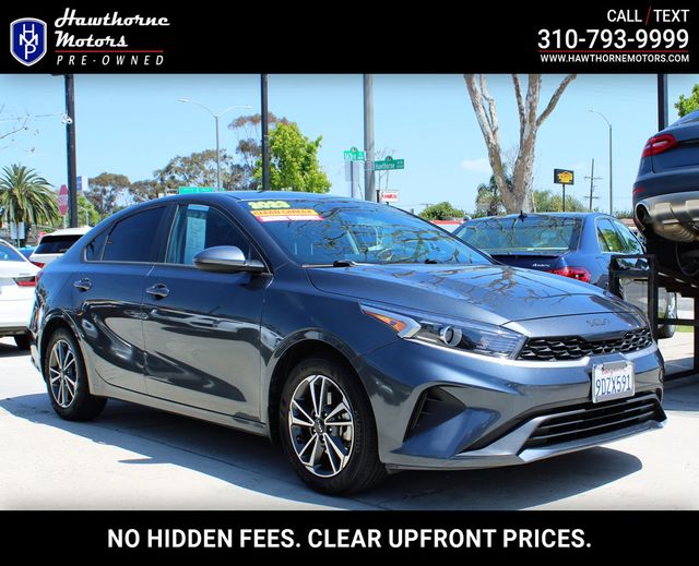 2023 Kia Forte LXS IVT - 23012601 - 0