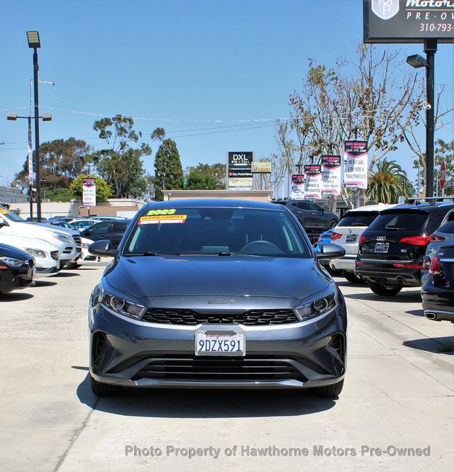 2023 Kia Forte LXS IVT - 23012601 - 2