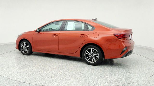 2023 Kia Forte LXS IVT - 22955095 - 4