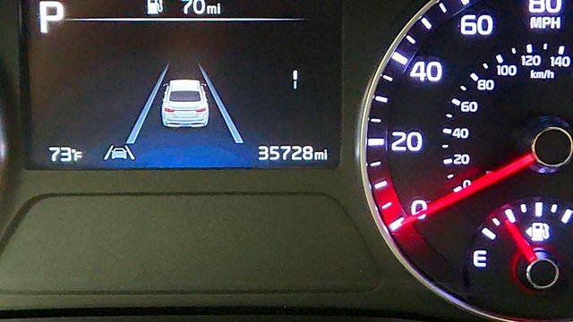 2023 Kia Forte LXS IVT - 23033762 - 14