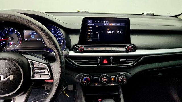 2023 Kia Forte LXS IVT - 23060823 - 16