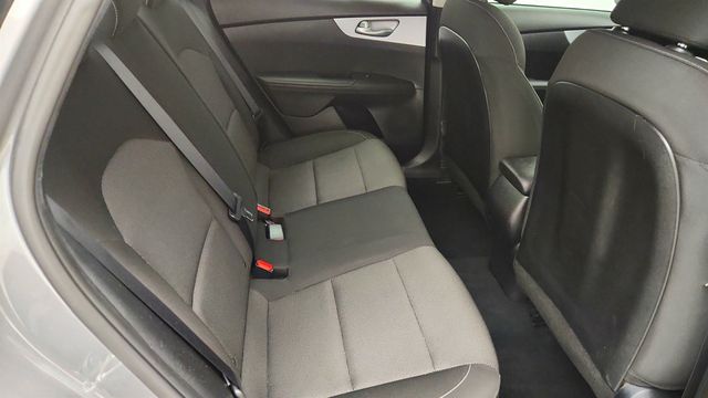 2023 Kia Forte LXS IVT - 23060823 - 21
