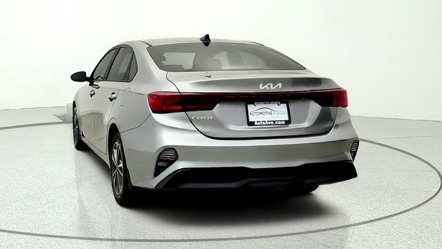 2023 Kia Forte LXS IVT - 23060823 - 5