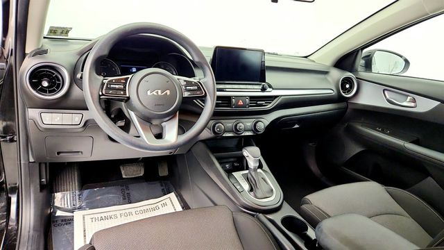 2023 Kia Forte LXS IVT w/ Technology Package - 23034676 - 11