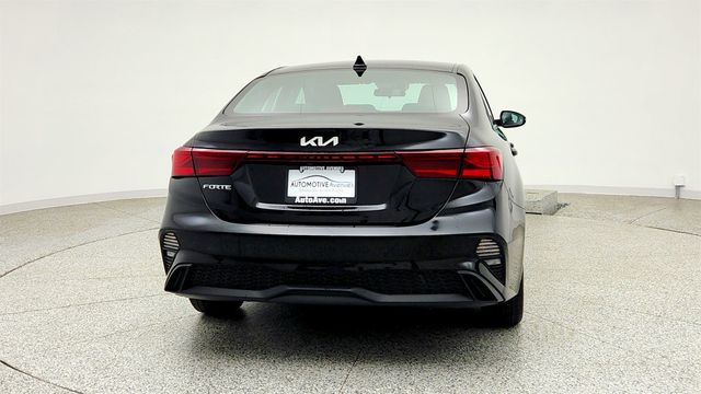 2023 Kia Forte LXS IVT w/ Technology Package - 23034676 - 5