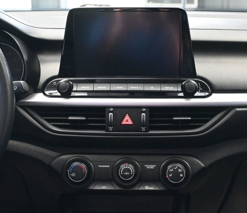 Kia Forte photo 14