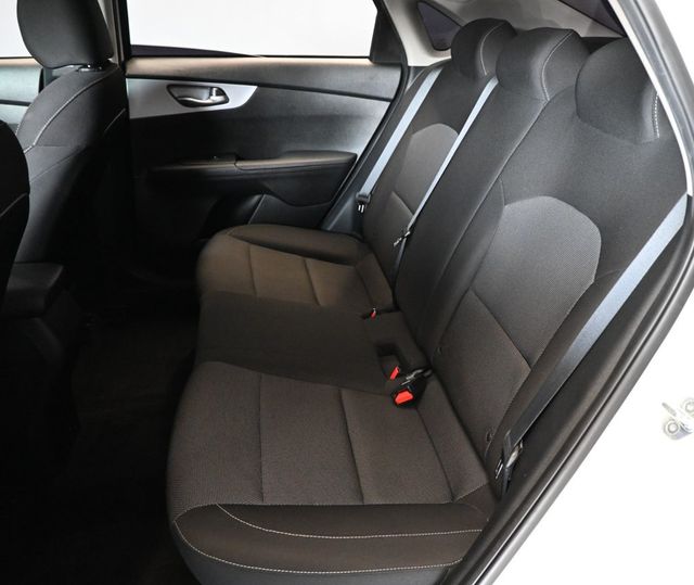 2023 Kia Forte LXS Technology Package - 23069680 - 17