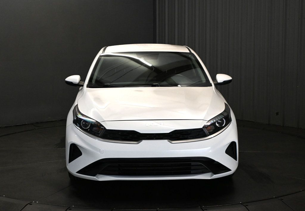 Kia Forte photo 2