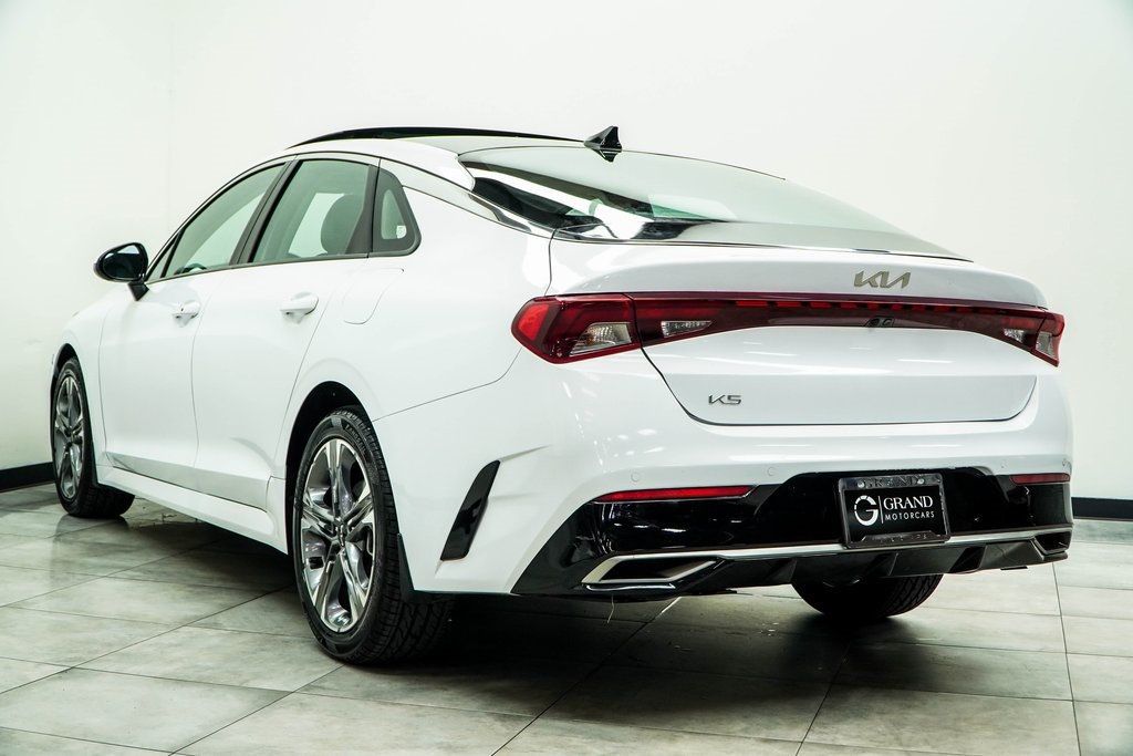 2023 Kia K5 EX photo 9