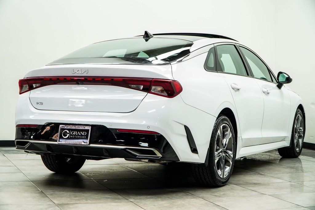 2023 Kia K5 EX photo 10