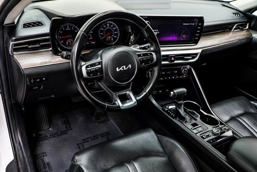 2023 Kia K5 EX photo 13