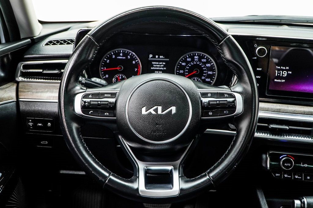2023 Kia K5 EX photo 16